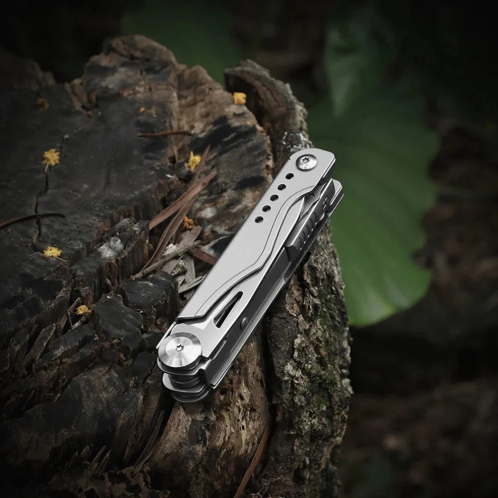 Multifunction Adventure Knife