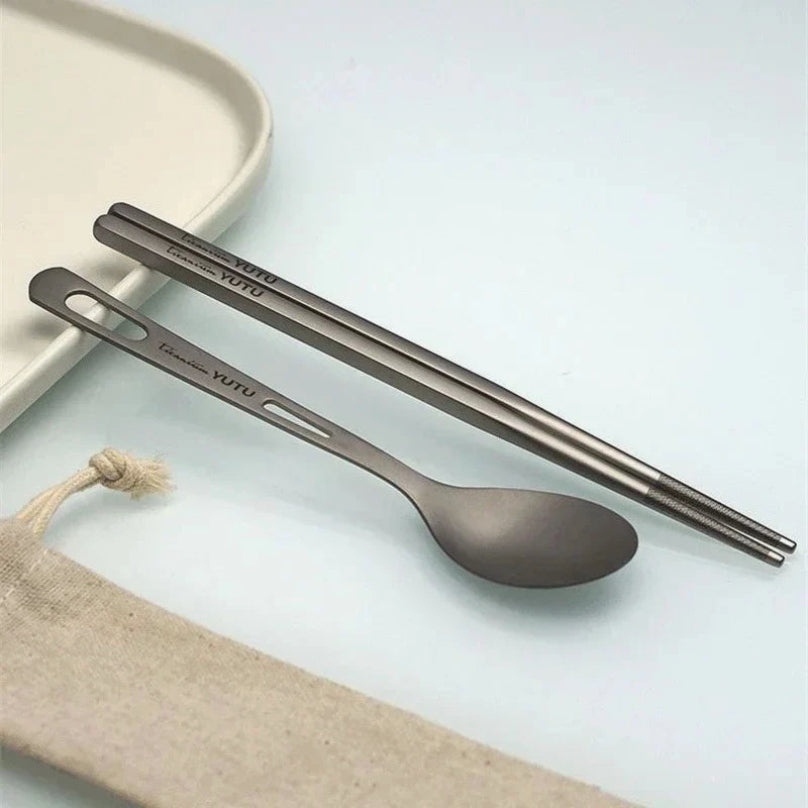Titanium Outdoor Dining Set